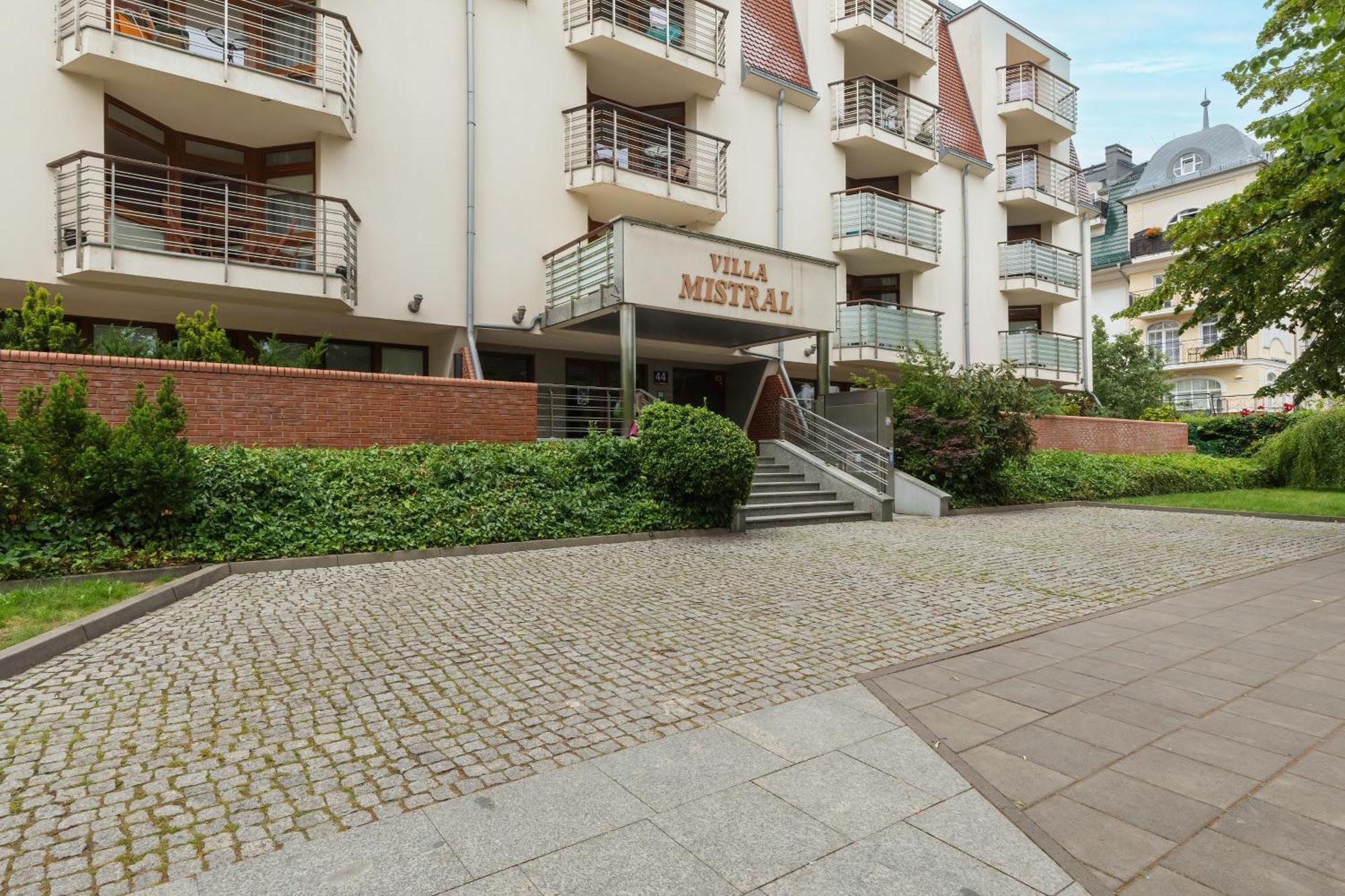 Apartamenty Przy Promenadzie Villa Mistral II By Noclegi Renters Swinoujscie Luaran gambar